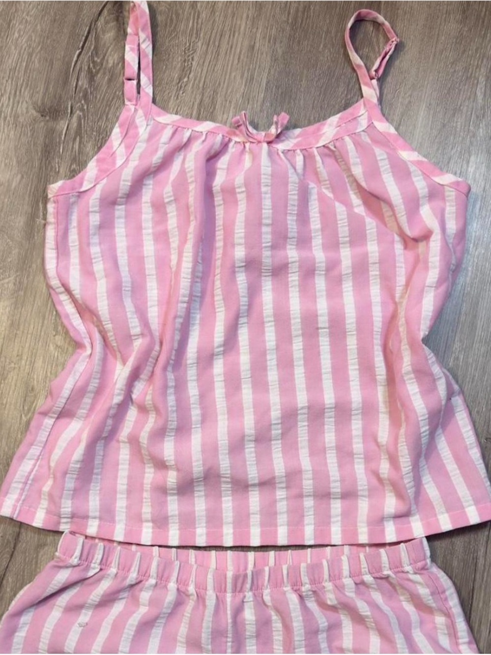 Never worn art class Pink and White Striped Sleep Top SEND ME AN OFFER🩷